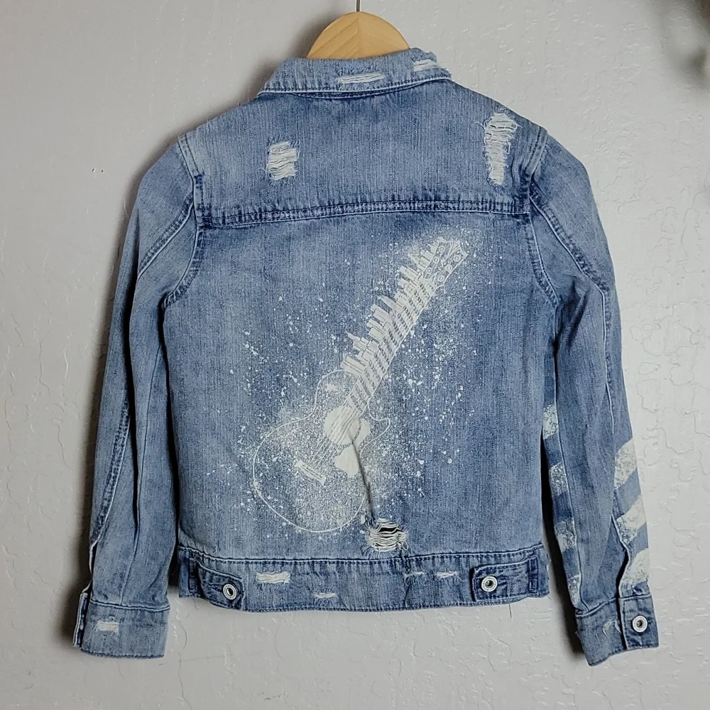 ART CLASS Graphic Studed Denim Jean Jacket M